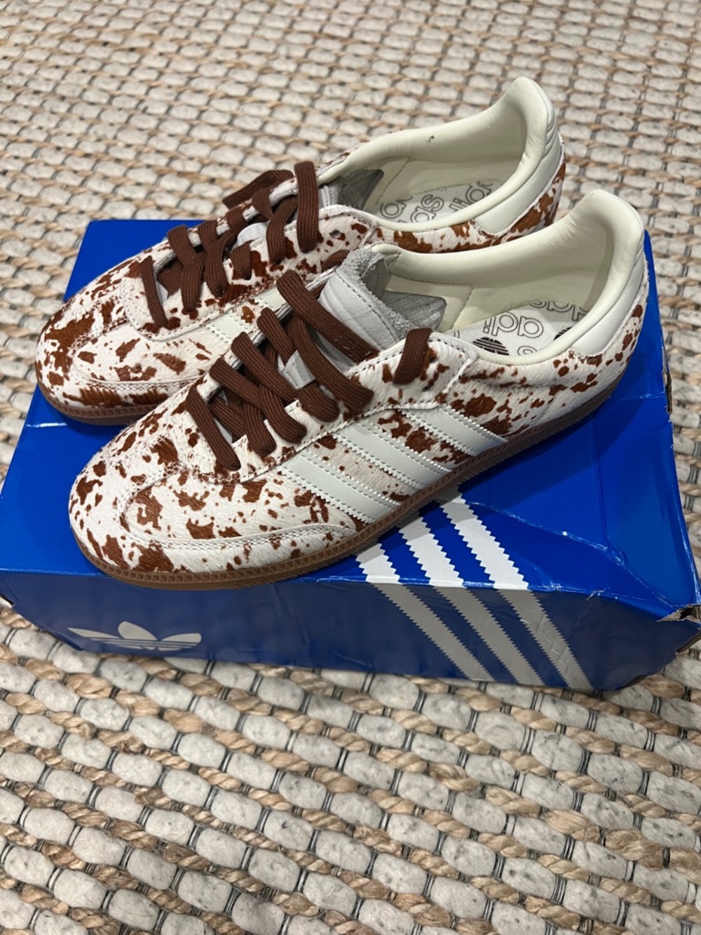 Brand new adidas White & Brown Splatter Sneakers sambas
